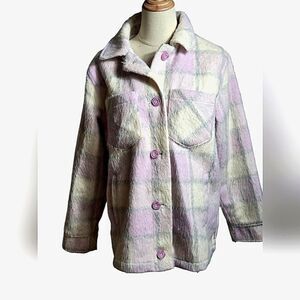 Hollister Flannel Fuzzy Pink and White Checked Shiry Jacket